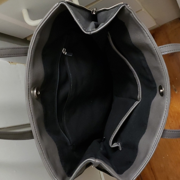 Payless Shoes grey shoulder bag / purse - Picture 5 of 5